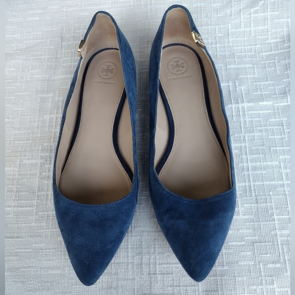 Tory Burch Women's Elizabeth Suede Gold Pin Accent Pointed Flat Blue Pumps 11